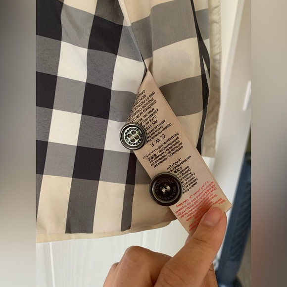 BURBERRY Kids Rain Coat size 3Y - Picture 4 of 6